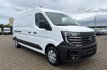 Nissan Interstar