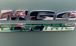 MG MG4