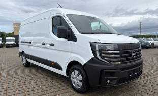 Nissan Interstar